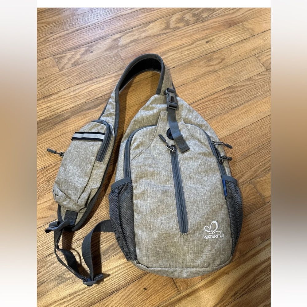 Water fly small body sling backpack unisex